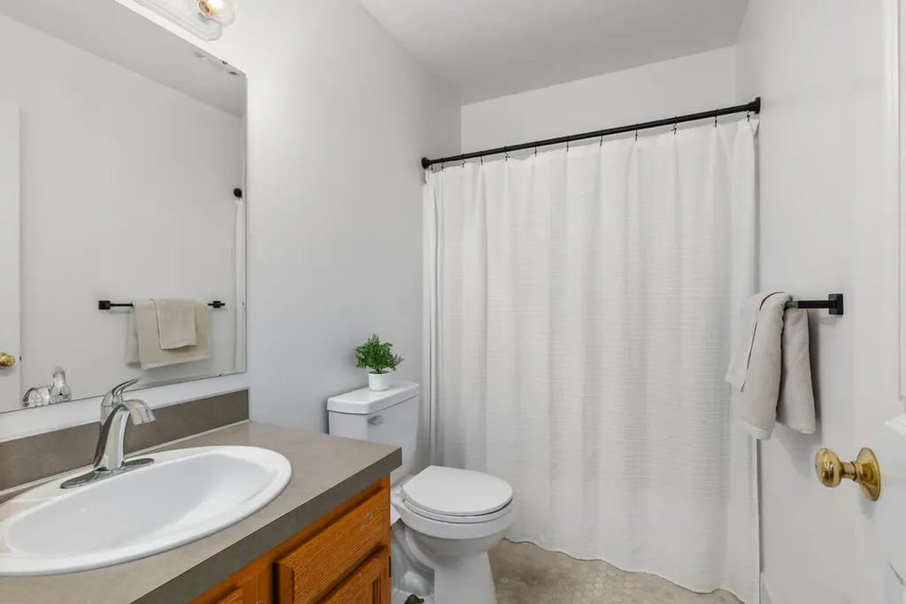 3531 Breton Valley Drive SE Kentwood City MI 49512
