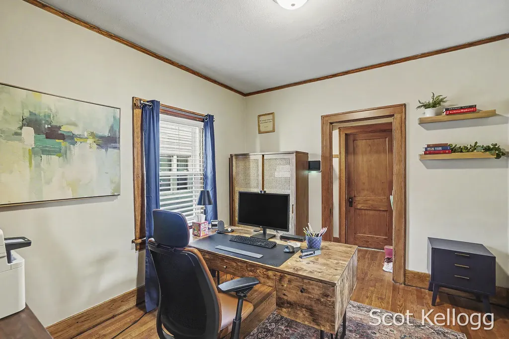 1821 Collins Avenue SE Grand Rapids City MI 49507