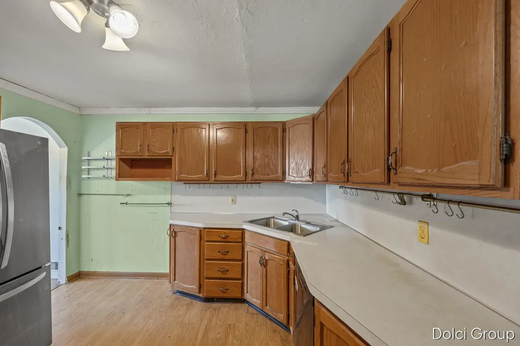 1023 Cogswell Street NW Walker City MI 49544