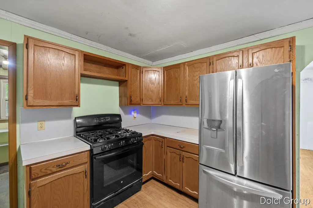 1023 Cogswell Street NW Walker City MI 49544