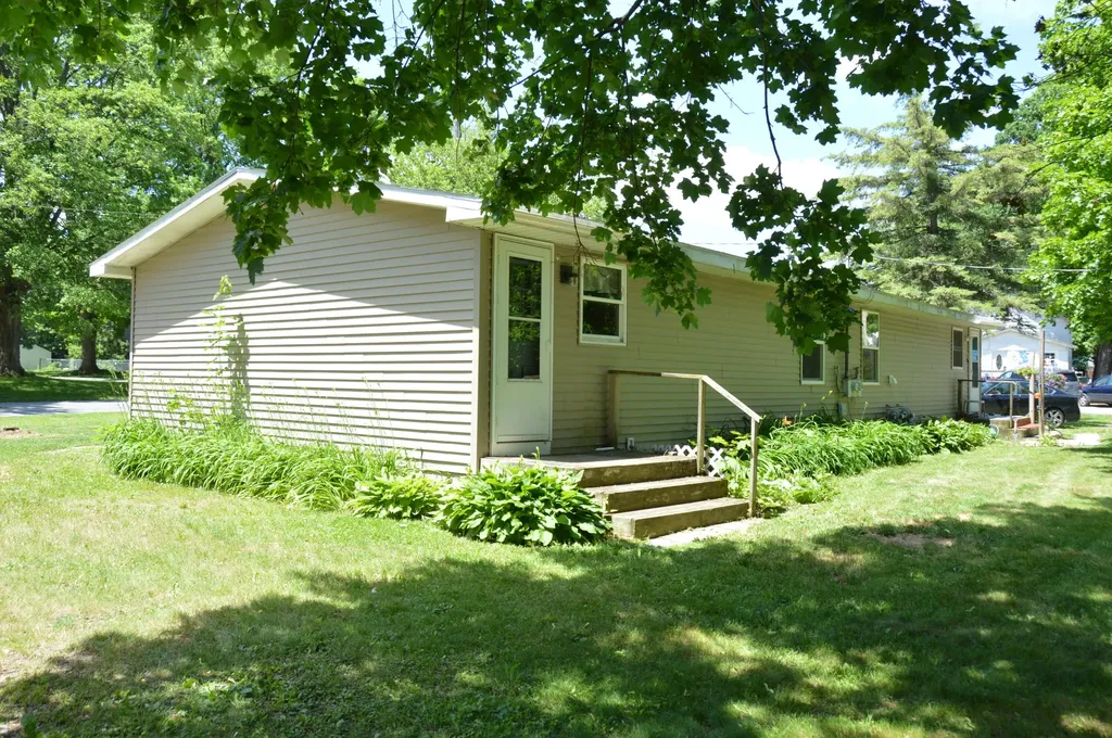 133 Niles Street Unknown City MI 48850