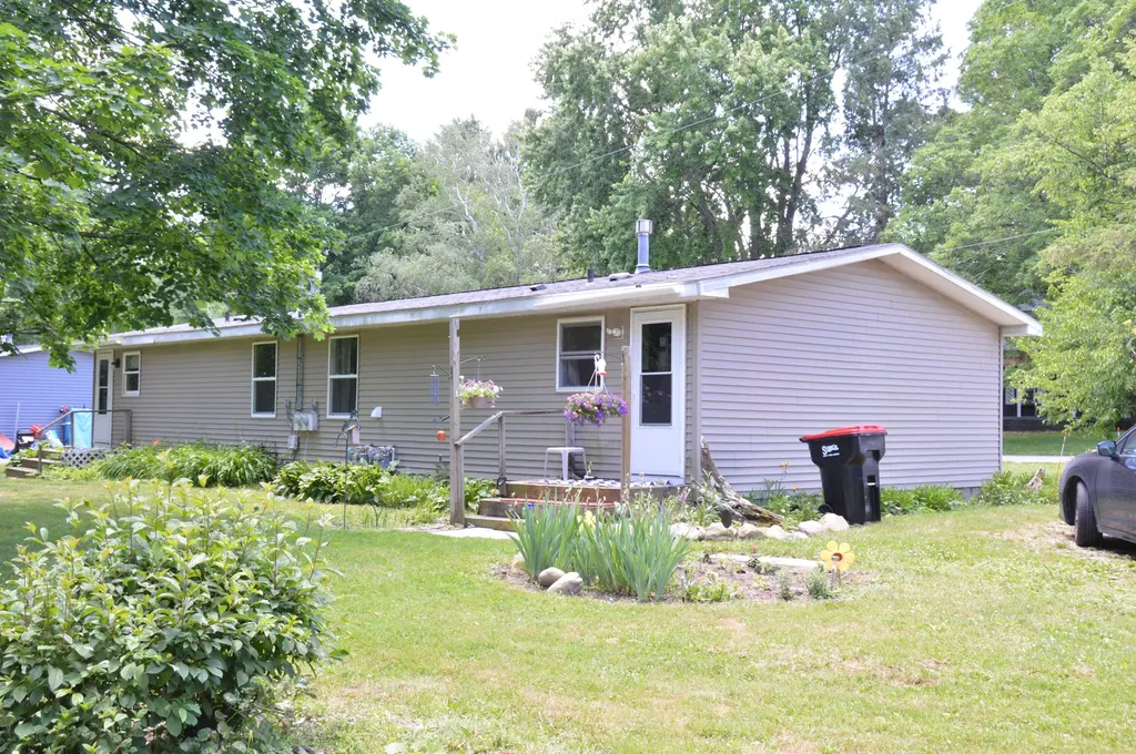 133 Niles Street Unknown City MI 48850
