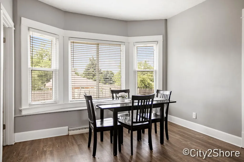 2235 Roys Avenue SW Wyoming City MI 49519