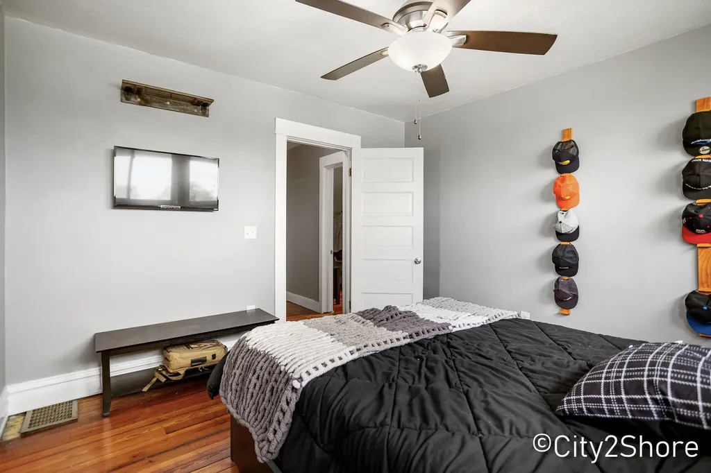 2235 Roys Avenue SW Wyoming City MI 49519