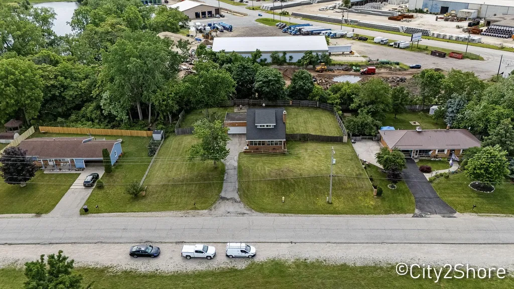2235 Roys Avenue SW Wyoming City MI 49519
