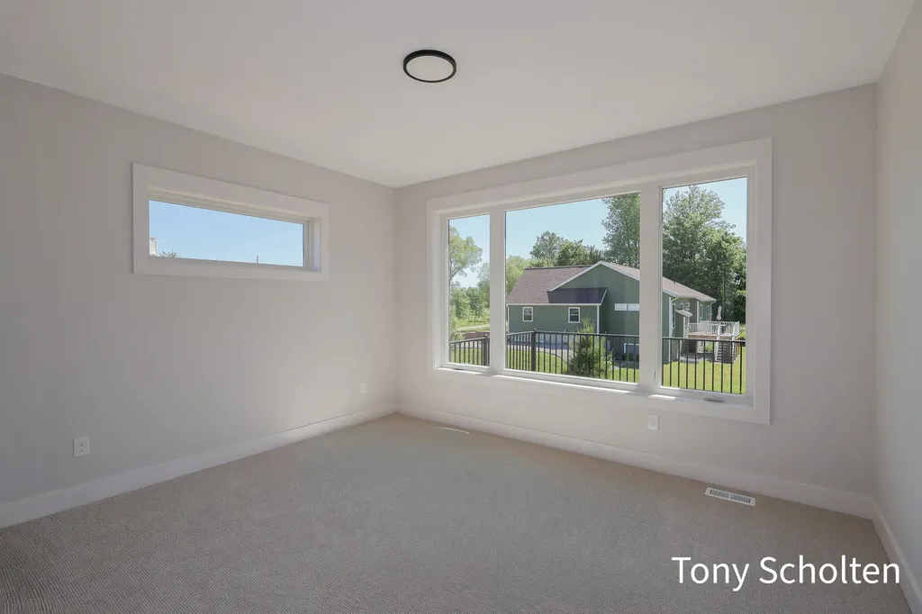 5065 Blendon Woods Drive Blendon Township MI 49426