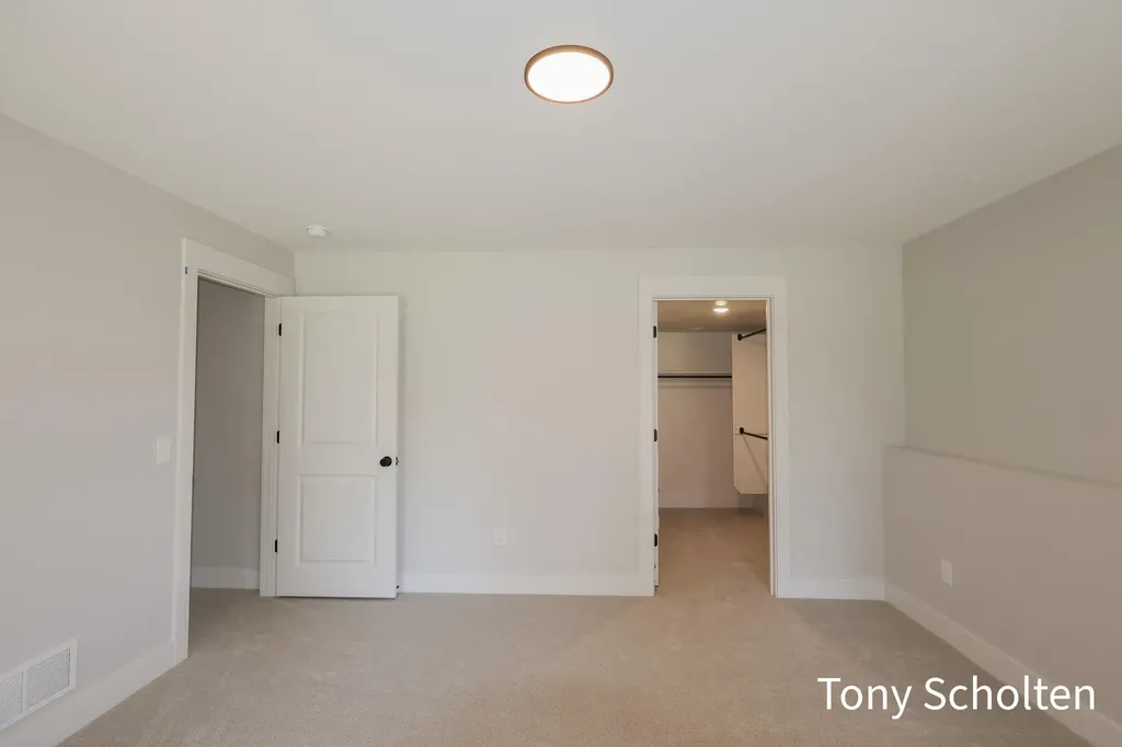 5065 Blendon Woods Drive Blendon Township MI 49426