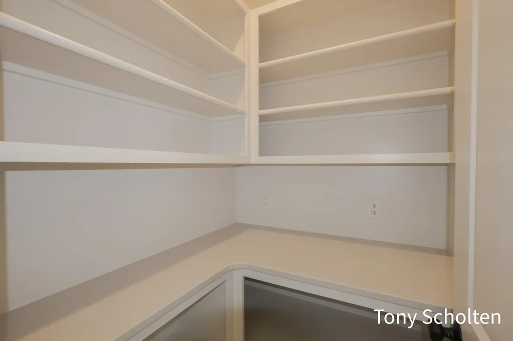 5065 Blendon Woods Drive Blendon Township MI 49426