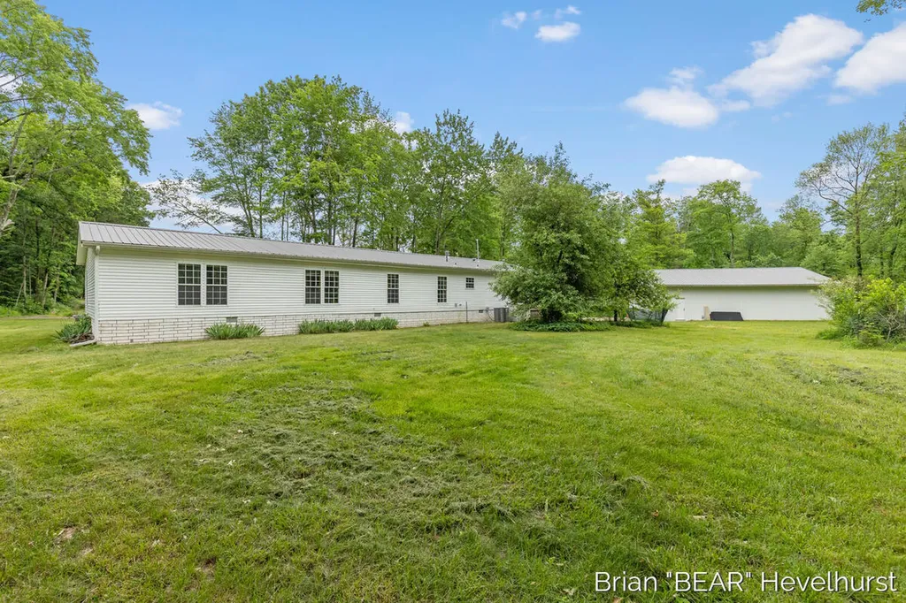 3511 Engle Road Irving Township MI 49333
