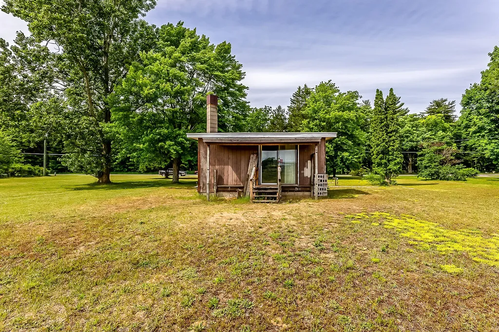 3311 W Webster Road Grant Township MI 49437