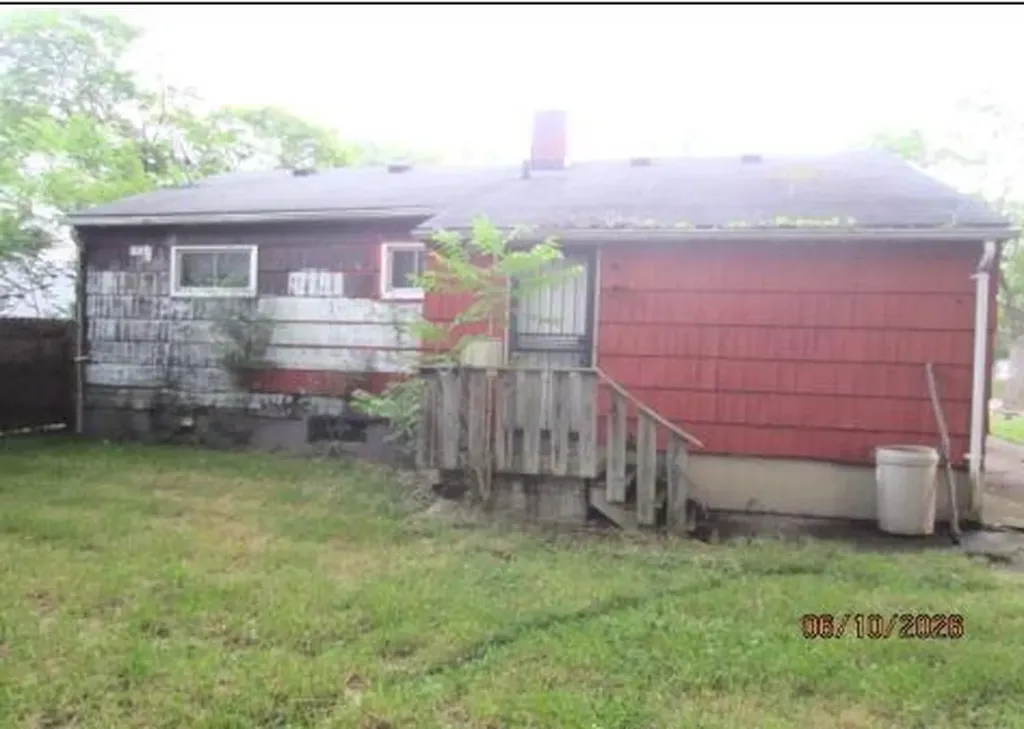 5611 Marja Street Flint City MI 48505