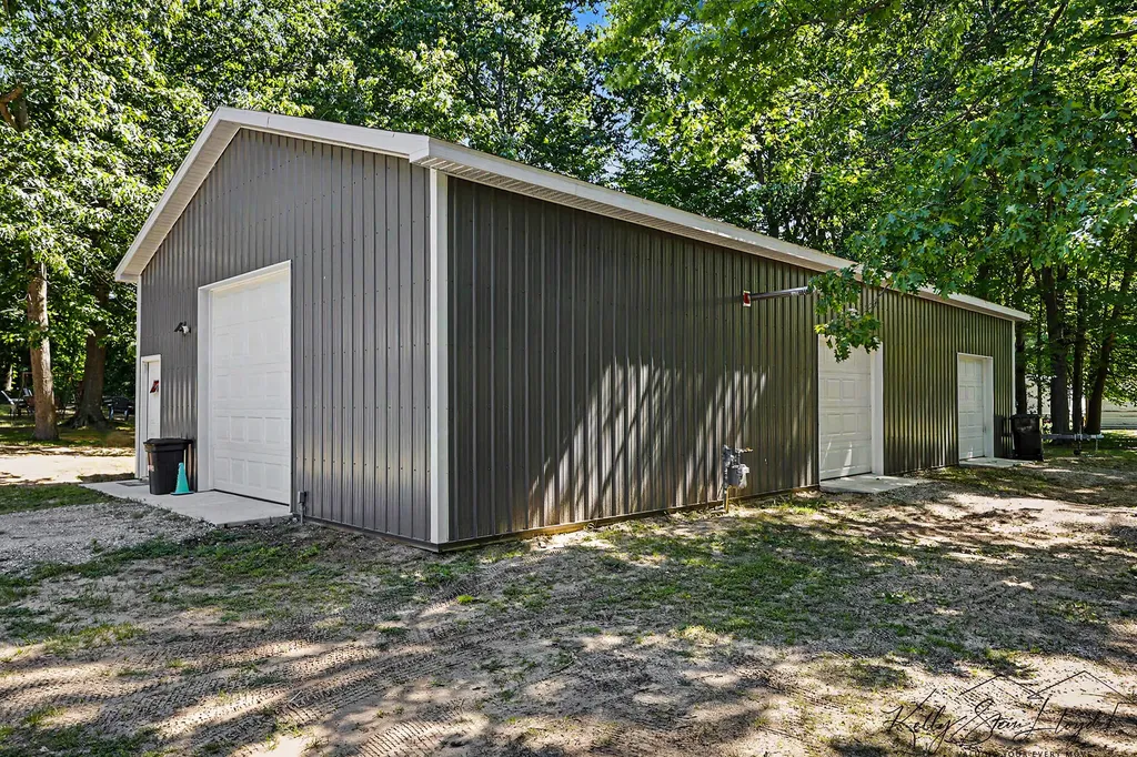 17566 Blue Star Memorial Highway South Haven Charter Township MI 49090
