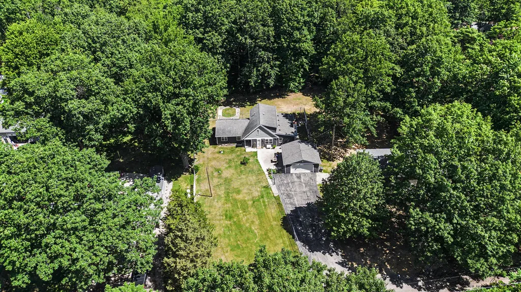 17566 Blue Star Memorial Highway South Haven Charter Township MI 49090