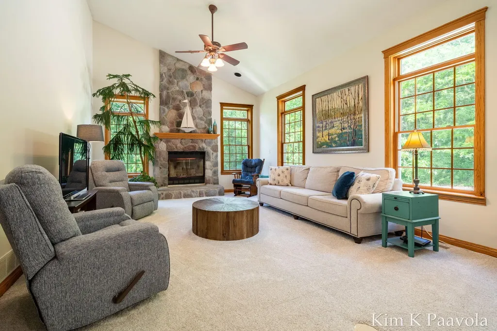 12909 Victory Woods Drive NE Vergennes Township MI 49331