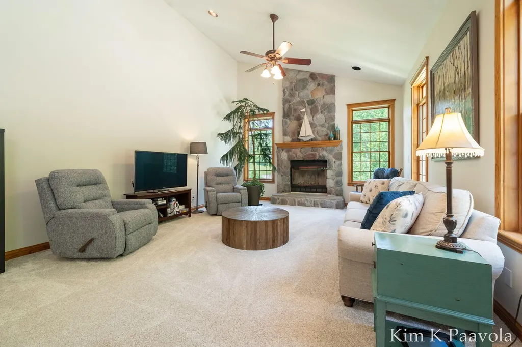 12909 Victory Woods Drive NE Vergennes Township MI 49331