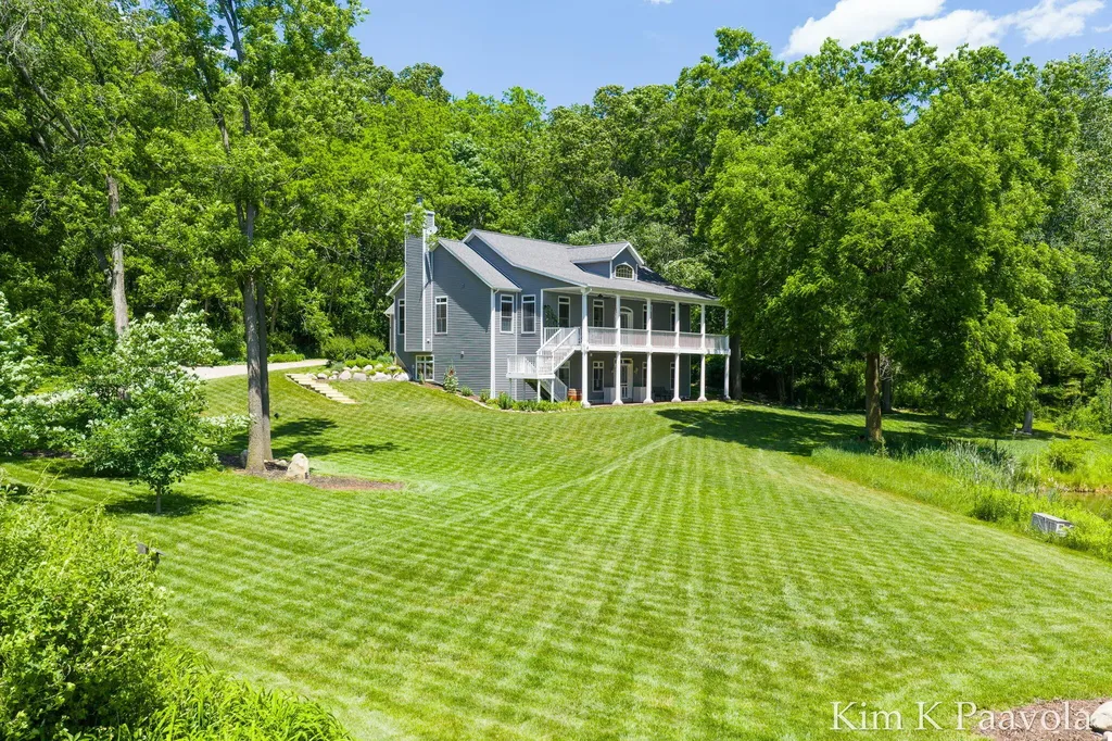 12909 Victory Woods Drive NE Vergennes Township MI 49331