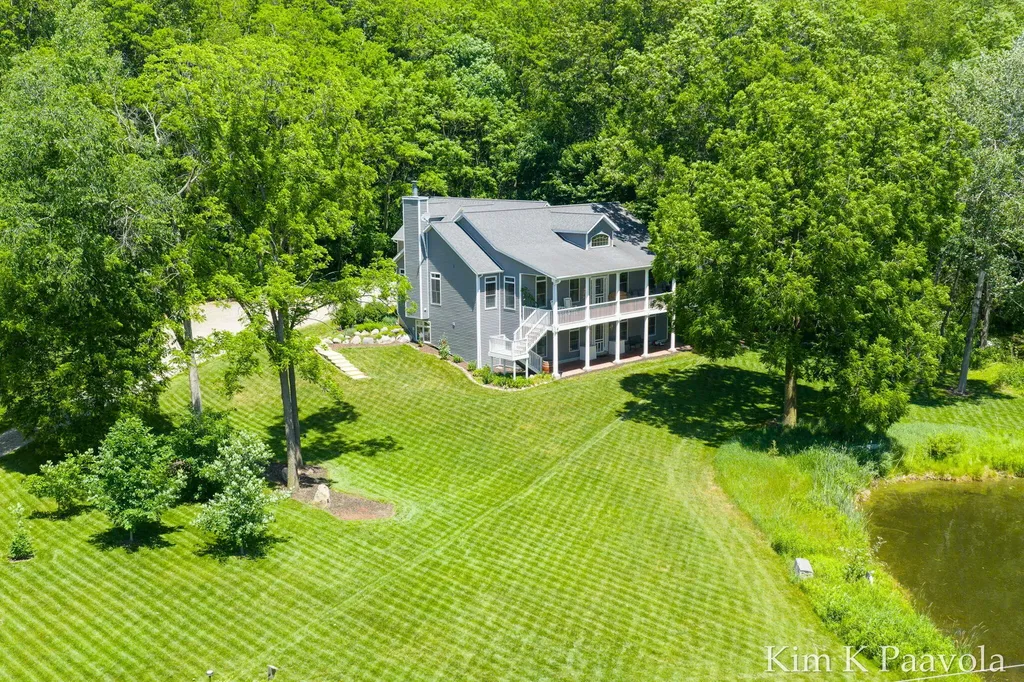 12909 Victory Woods Drive NE Vergennes Township MI 49331
