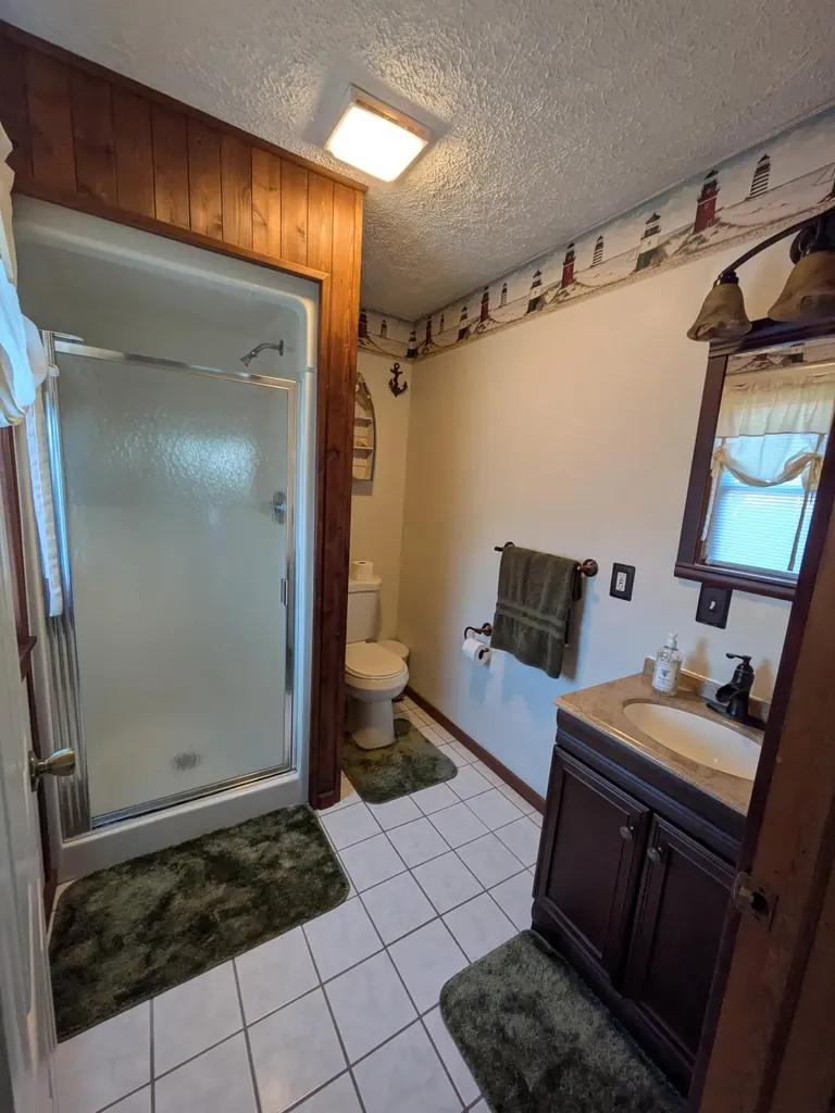 8219 E Harrison Road Leavitt Township MI 49459
