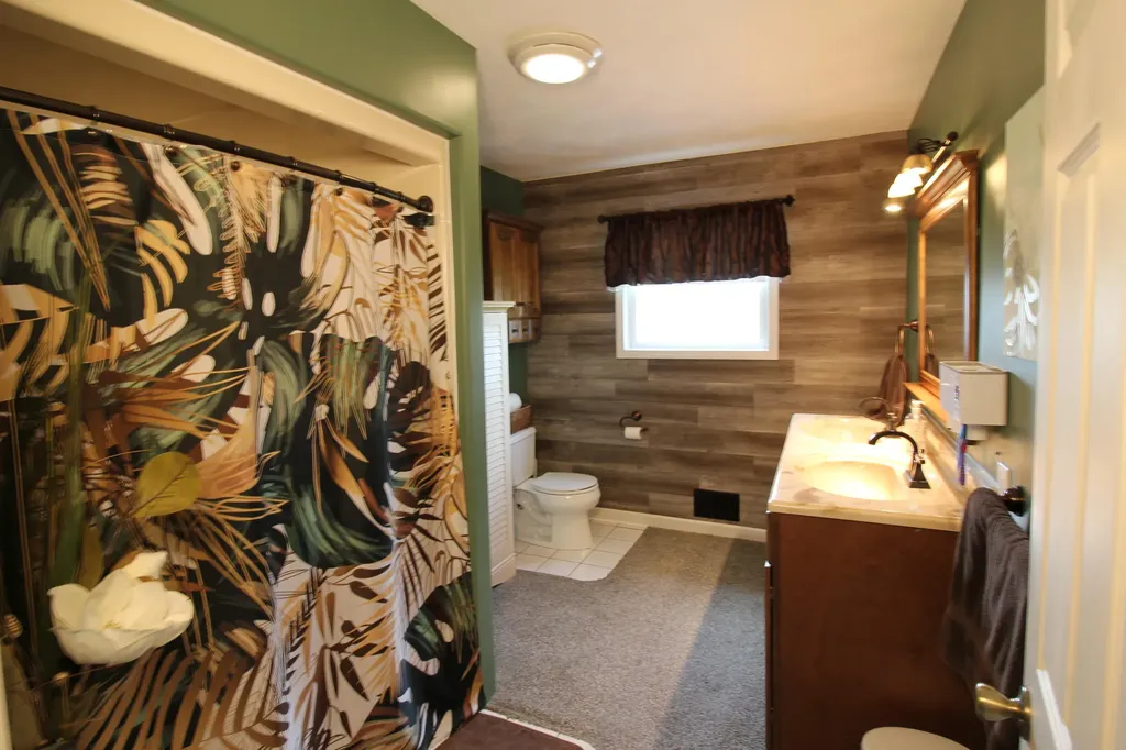 8219 E Harrison Road Leavitt Township MI 49459