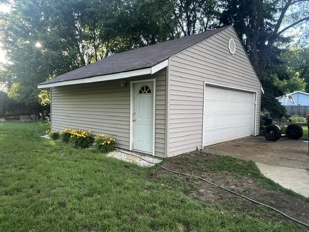 3511 Hubal Avenue SW Wyoming City MI 49519