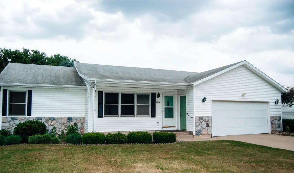 6674 Airfield Court SW Byron Township MI 49315