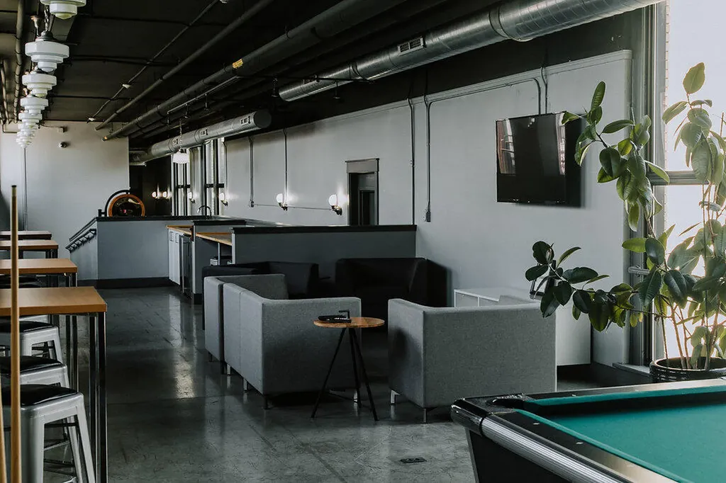 600 Broadway Avenue NW Grand Rapids City MI 49504