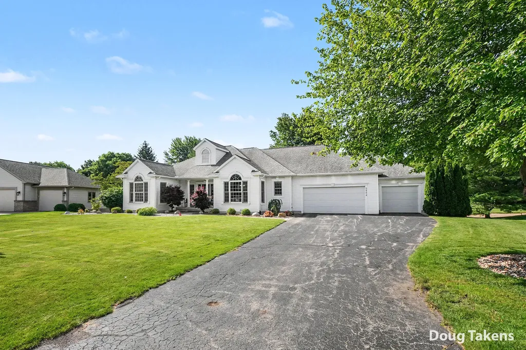 5842 Julie Street Georgetown Charter Township MI 49426
