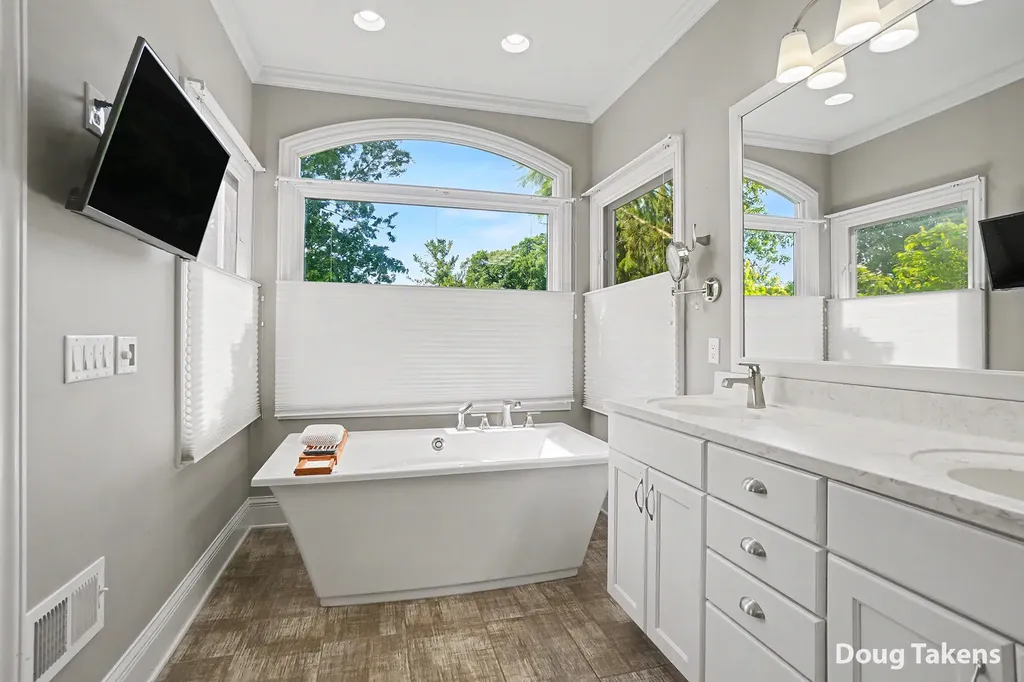 5842 Julie Street Georgetown Charter Township MI 49426
