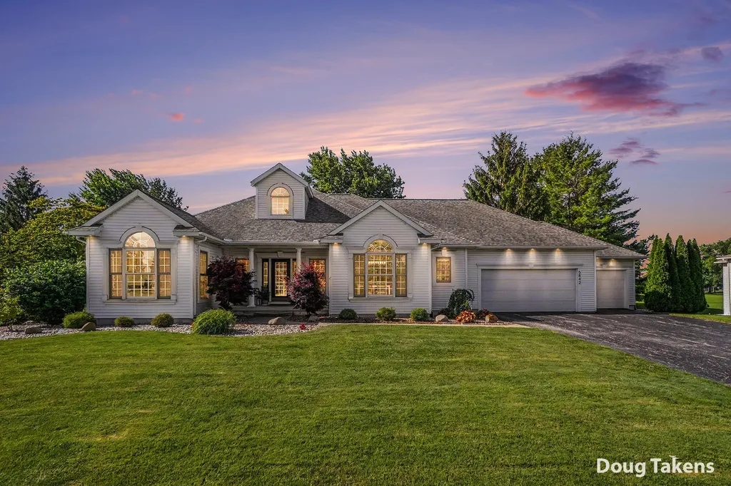 5842 Julie Street Georgetown Charter Township MI 49426