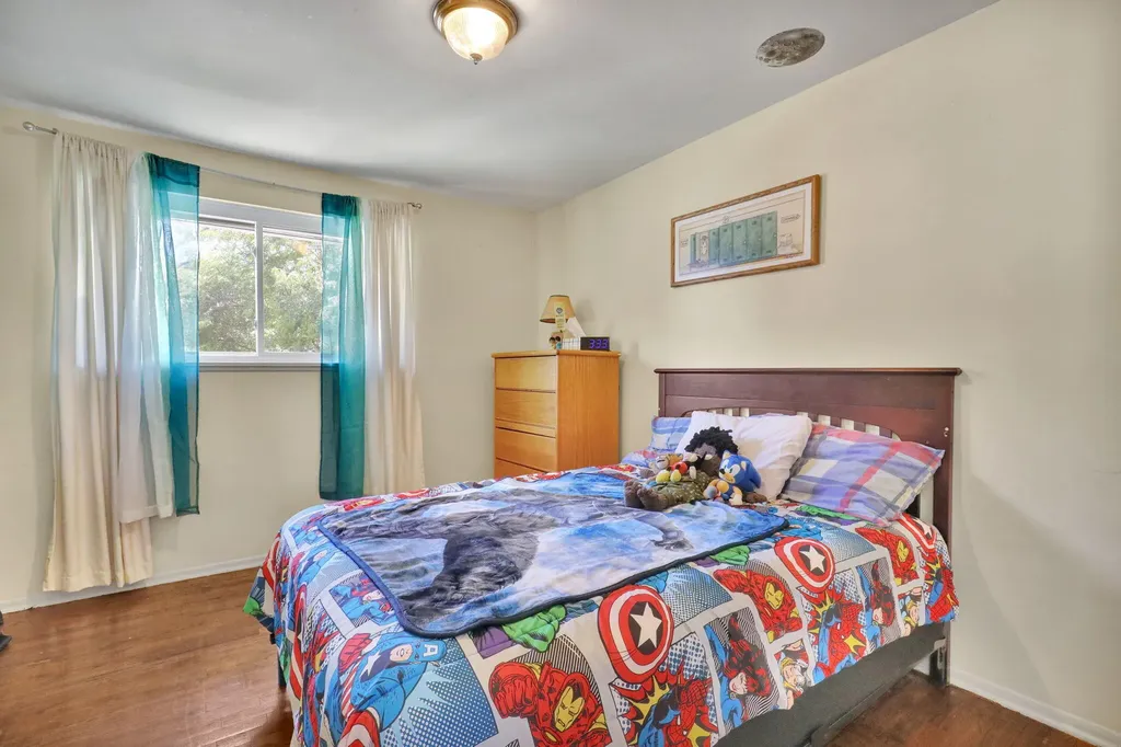 4142 Rivershell Lane Eaton Rapids Township MI 48911