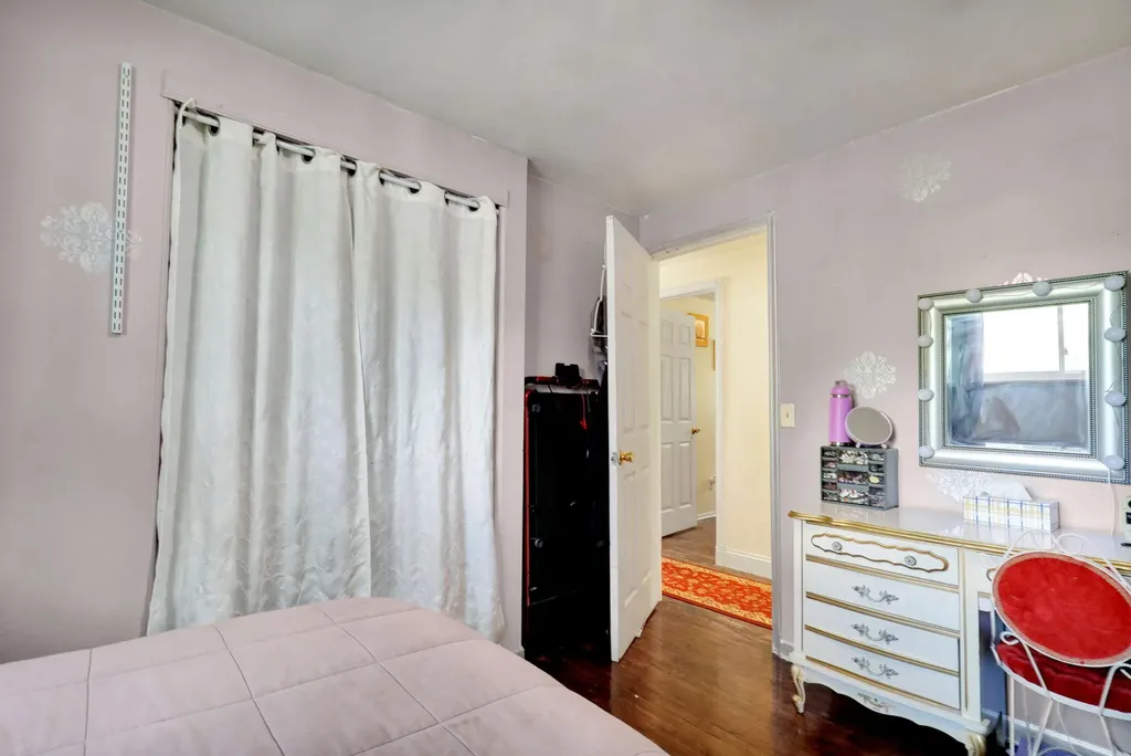 4142 Rivershell Lane Eaton Rapids Township MI 48911