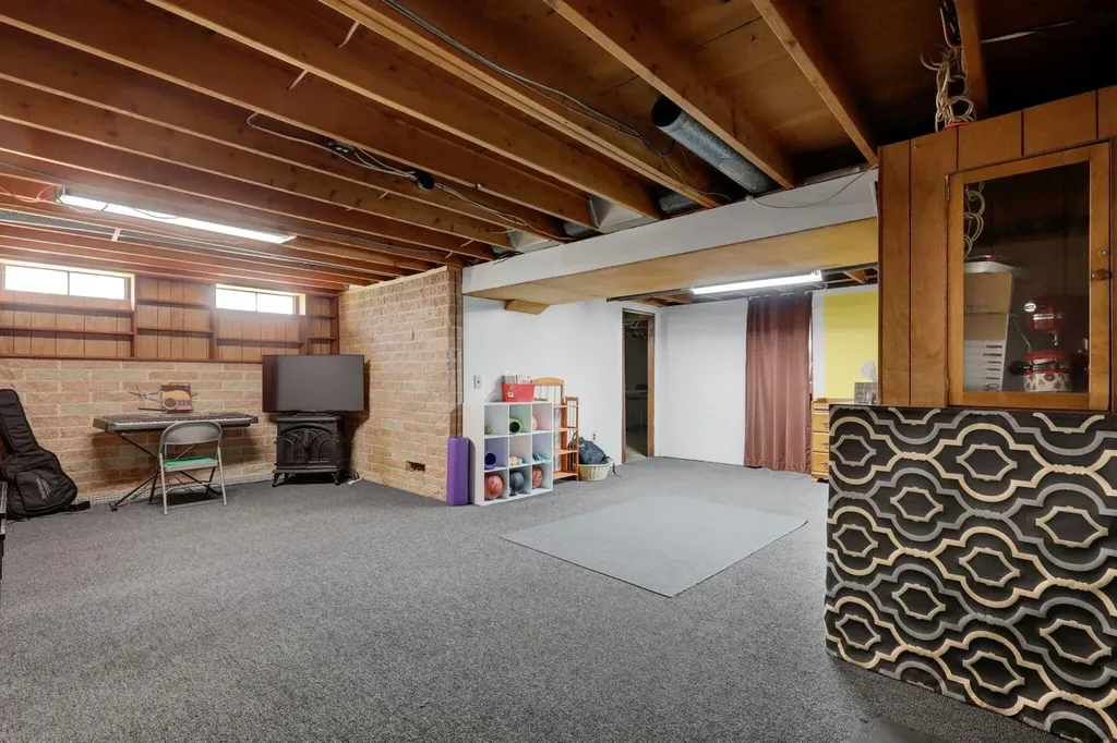 4142 Rivershell Lane Eaton Rapids Township MI 48911