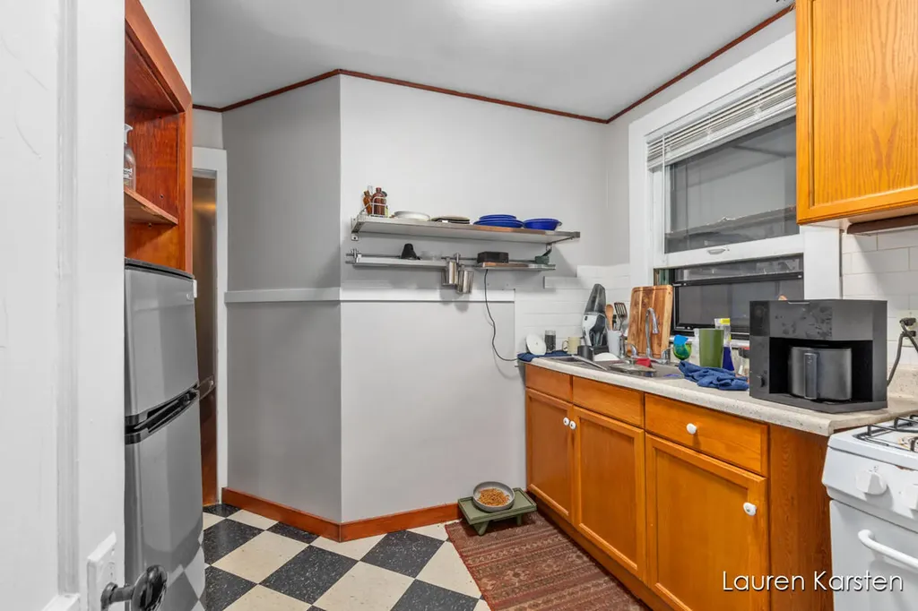 623 Cherry Street SE Grand Rapids City MI 49503