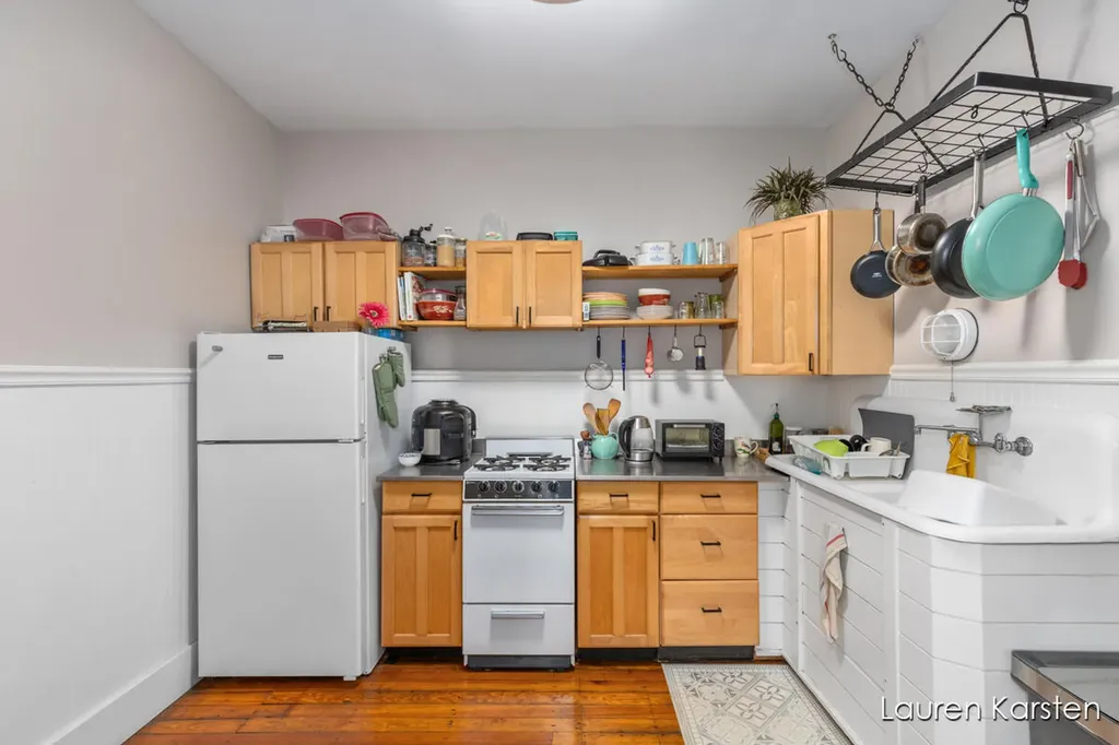 623 Cherry Street SE Grand Rapids City MI 49503