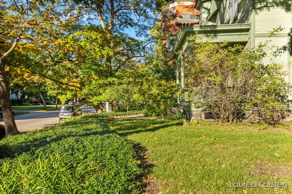 623 Cherry Street SE Grand Rapids City MI 49503