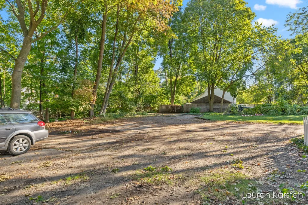 623 Cherry Street SE Grand Rapids City MI 49503