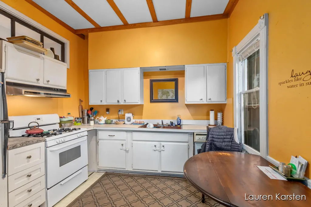 623 Cherry Street SE Grand Rapids City MI 49503