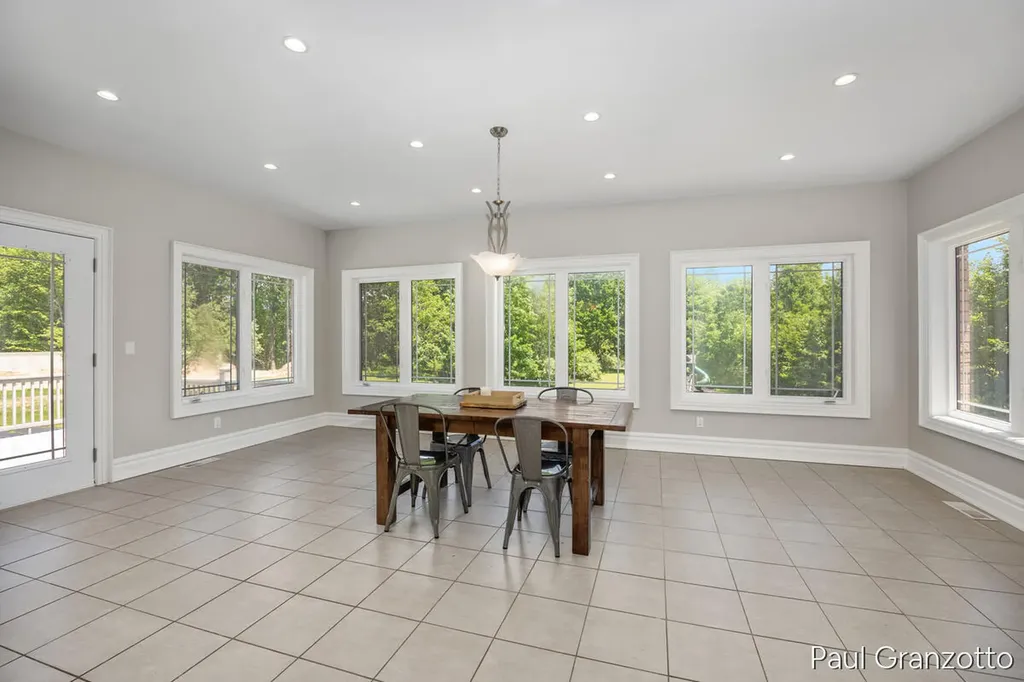 5578 Blackberry Bluff Court SE Kentwood City MI 49512