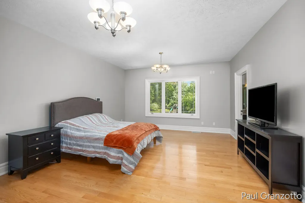 5578 Blackberry Bluff Court SE Kentwood City MI 49512