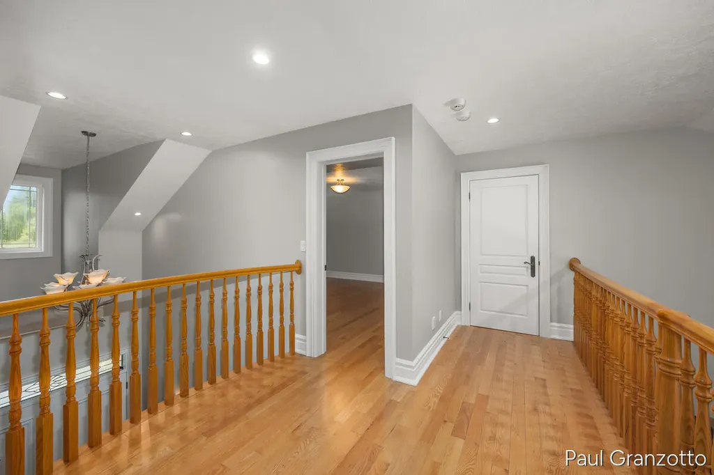 5578 Blackberry Bluff Court SE Kentwood City MI 49512