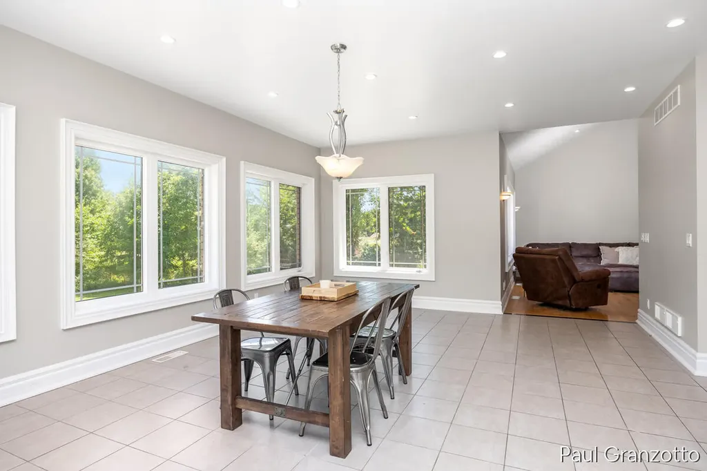 5578 Blackberry Bluff Court SE Kentwood City MI 49512
