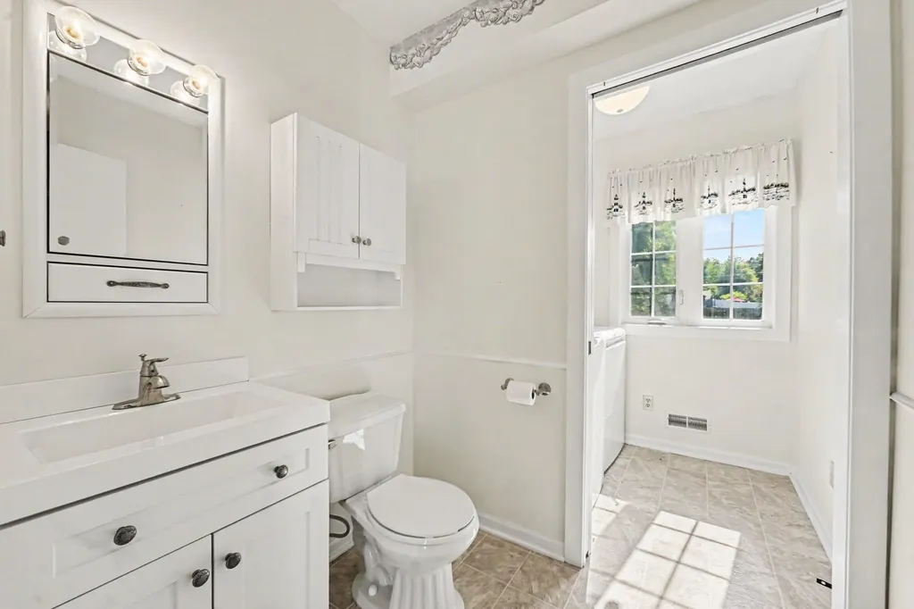 3756 Auburn Avenue NE Plainfield Charter Township MI 49525