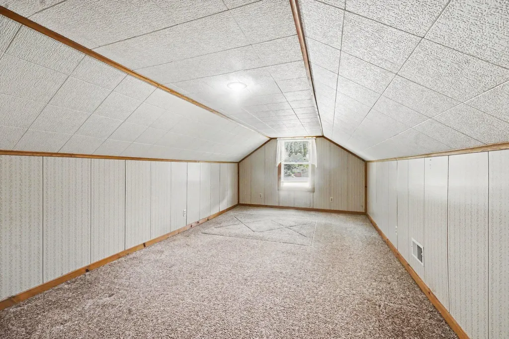 3756 Auburn Avenue NE Plainfield Charter Township MI 49525