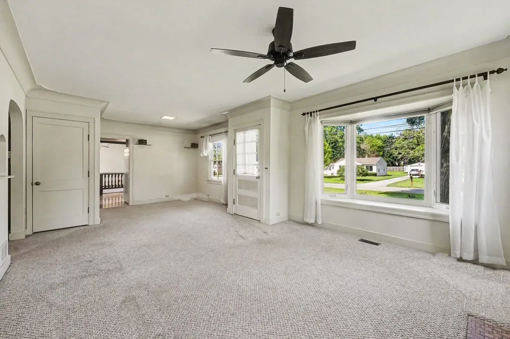 3756 Auburn Avenue NE Plainfield Charter Township MI 49525