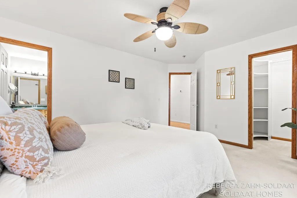 3828 Cook Court SW Wyoming City MI 49519