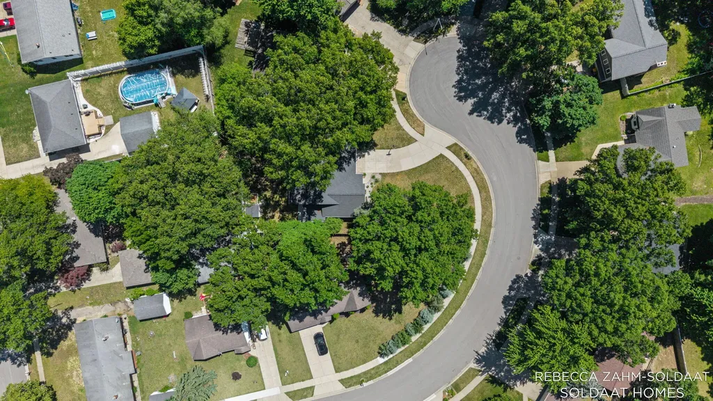 3828 Cook Court SW Wyoming City MI 49519