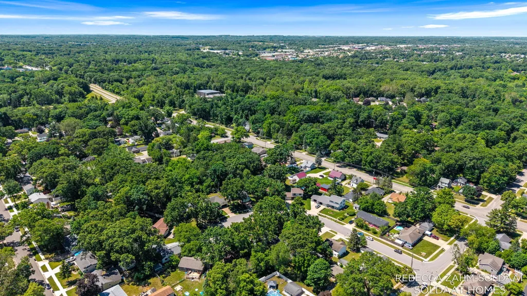 3828 Cook Court SW Wyoming City MI 49519
