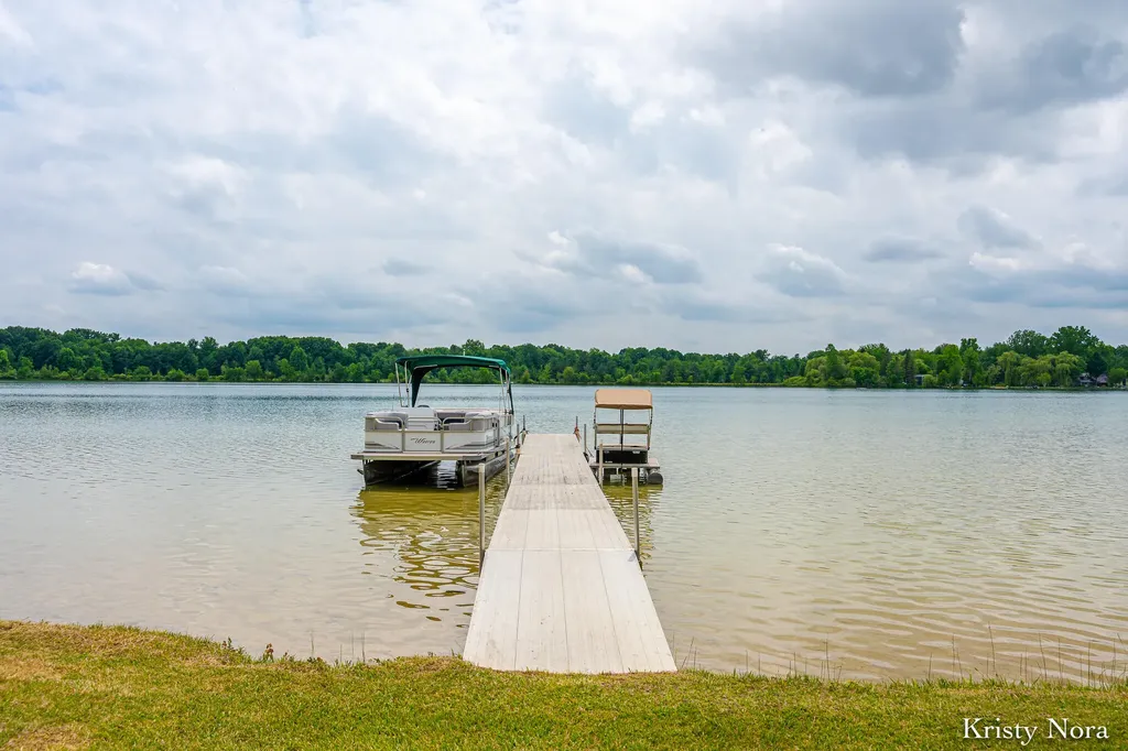 5937 E Pakes Road Evergreen Township MI 48818