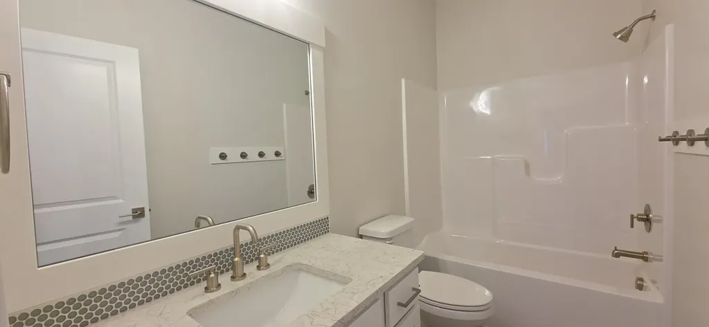 5501 Canal Avenue SW Wyoming City MI 49418
