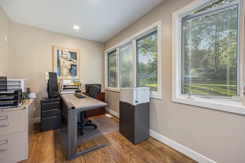 541 Mason Street Saugatuck City MI 49453